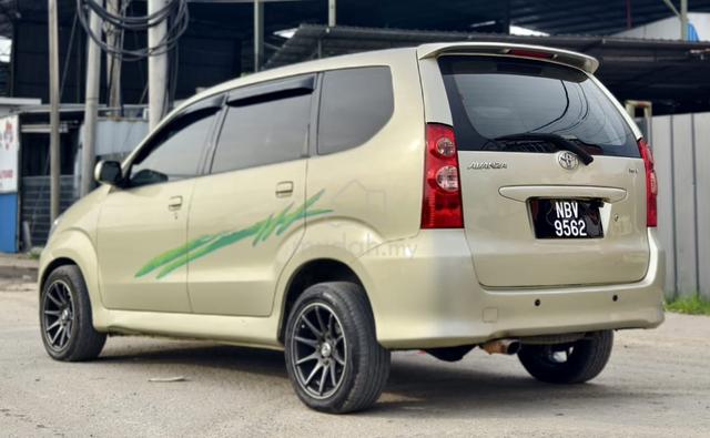 Toyota Avanza 1.3 (A) 2006    NBV 9562 - 2