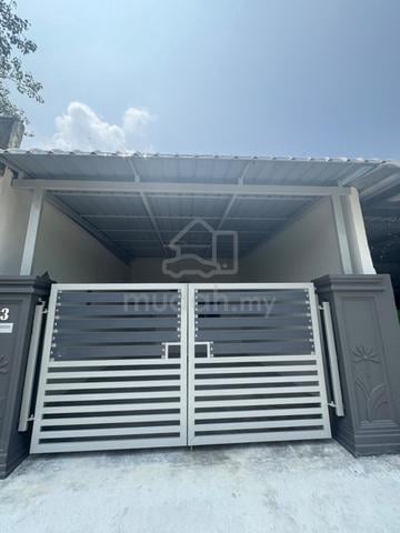 Sale-Tmn Kluang Barat Double Storey Renovated Low Cost House|100% loan 1