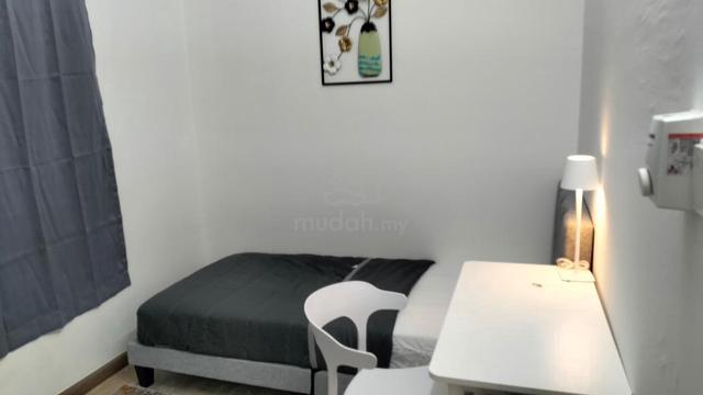 Bilik Sewa SINGLE FREE WiFi MAWAR CO-LIVING BUKIT BERUNTUNG 1