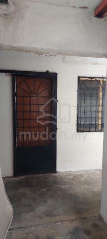Teratai Apartment (Taman Bunga Raya) 1