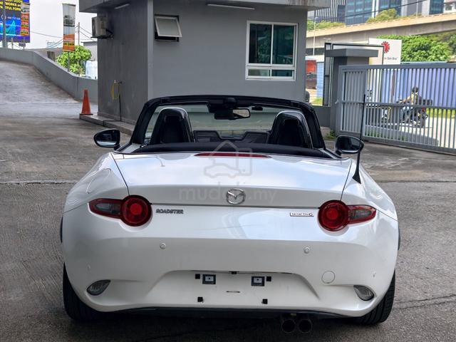 2022 Mazda Mx-5 Roadster 6Speed (M) - 5
