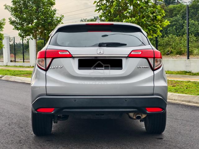 {2020}Honda HR-V 1.8 E AT P/Start Car King SUV F/L - 3