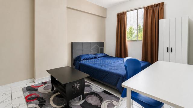 Fully Furnished Room with All Amenities at Gelugor 1
