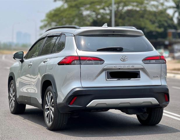 2023 Toyota COROLLA CROSS 1.8 V (A) Under Warranty - 3