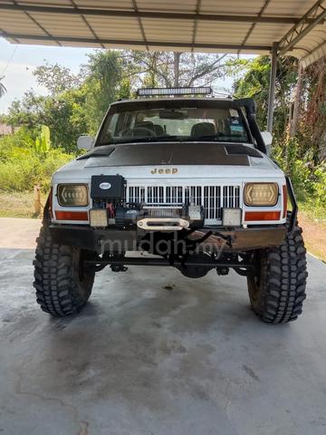 1996 Jeep CHEROKEE 4.0 (A) - 1