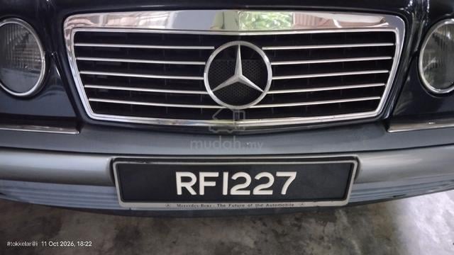 1996 Mercedes Benz 200E 2.0 W124 (A) - 1