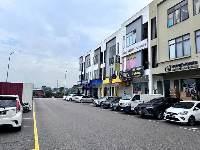 Crest Austin @ Mount Austin Ground Floor 3 Storey Shoplot Phase 1 1