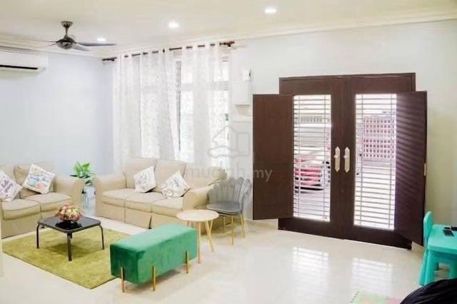 Double storey fully furnished for rent.kuantan town 1