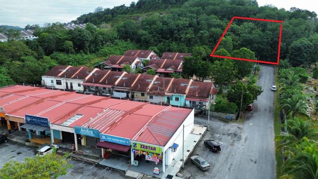 1.1 Ekar Tanah Bukit Status Bangunan Salak Tinggi Sepang FREEHOLD 1