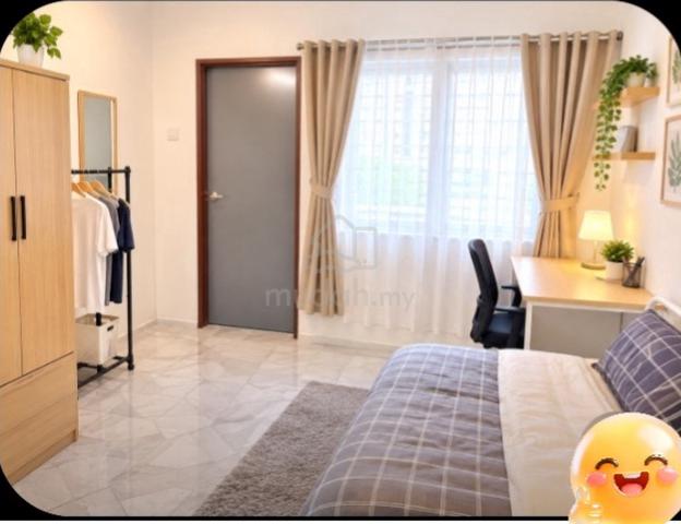 Partially Furnished Selangor Petaling Jaya Room For Rent 1