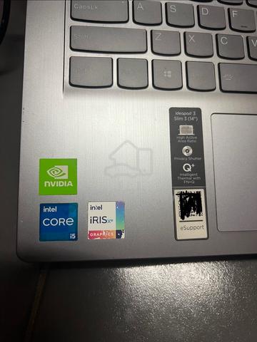 Laptop - photo 5 of 6