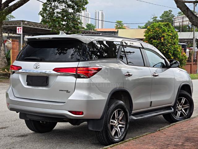 2018✨Toyota FORTUNER 2.4 VRZ 4x4 F.S.R HILUX - 2