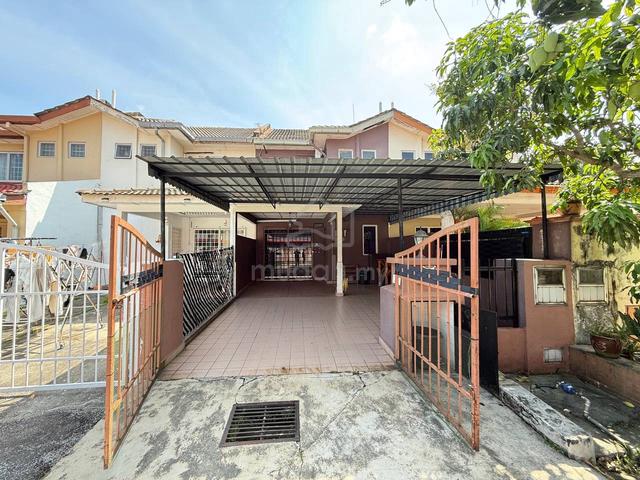 FACING OPEN Double storey puchong utama pu10 puchong 1