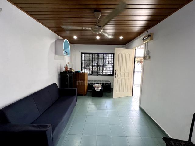Move-In Ready Cluster House For Rent | Permatang Tinggi 1