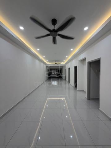 1 Sty Jalan Merah Fully Renovated Extended Taman Pelangi Johor Bahru 1