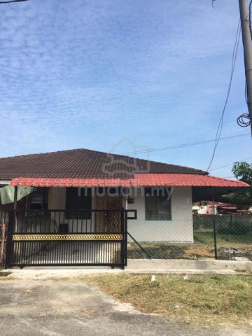 Corner Lot Teres Setingkat Tmn Kurnia Jaya Pengkalan Chepa Kota Bharu 1