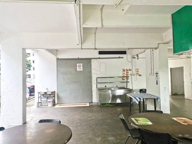 Shop lot Apartment Desa Tasik 1