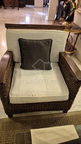 Set of 2 Tropical Resort-Style Rattan Armchairs - photo 2 of 3
