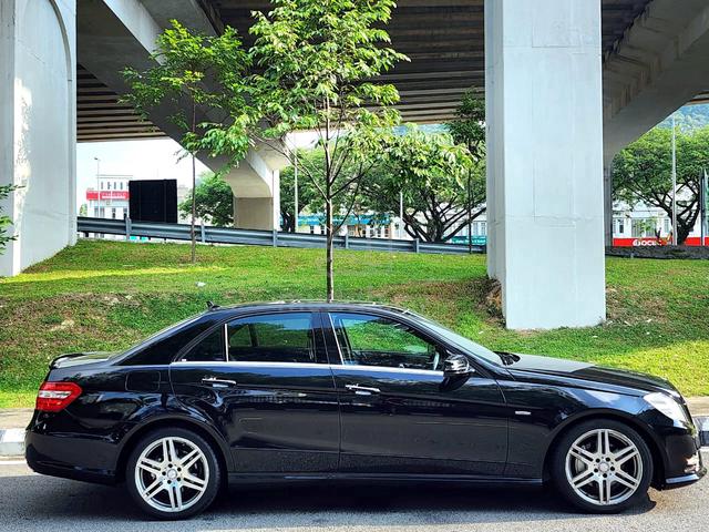 2012 Mercedes Benz E-CLASS 1.8 250 CGI AVNTGRDE - 3