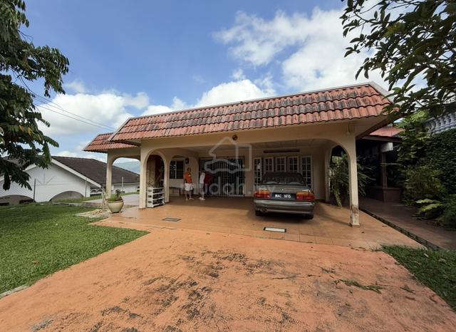 Bungalow House Taman Bunga Raya Gemencheh Negeri Sembilan 1