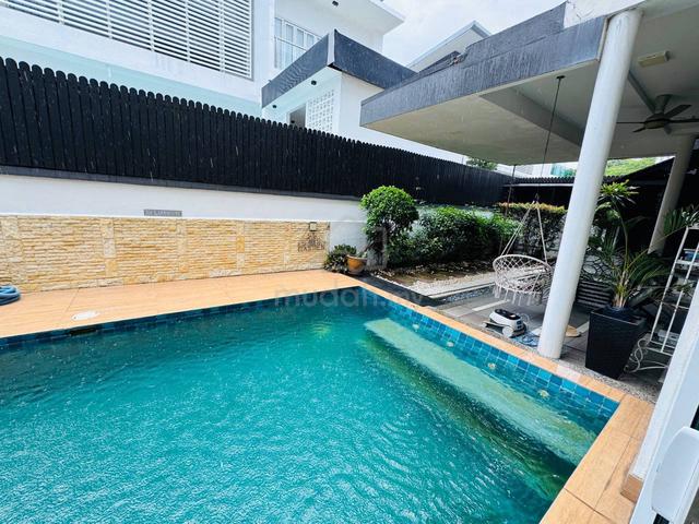 Pool + Fully Reno + Freehold Bungalow Cypress Residence Denai Alam 1
