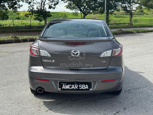Mazda 3 1.6 SPORT (A) ONE OWNER - 3