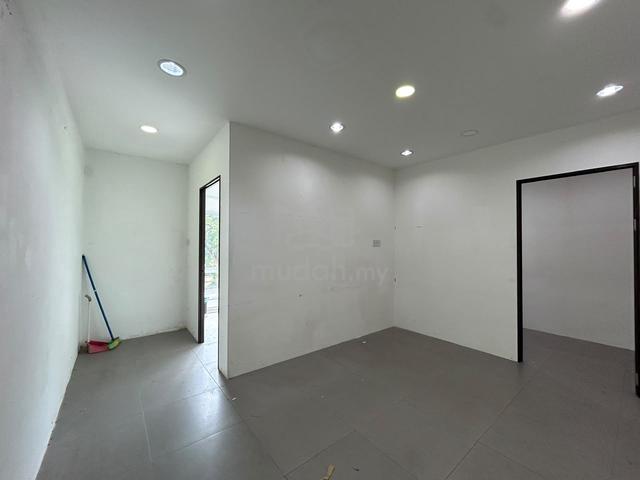 1st Floor MJC Papillon Shoplot For Rent 1