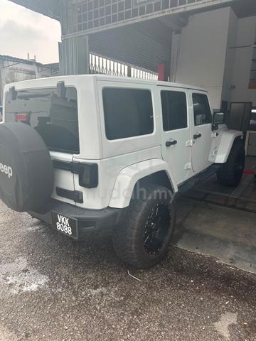 2017 Jeep WRANGLER 3.6 UNLIMITED SAHARA (A) - 3