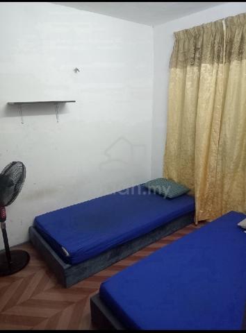 Bilik sewa sharing yang selesa di Taman Tasik Jaya Senawang 1
