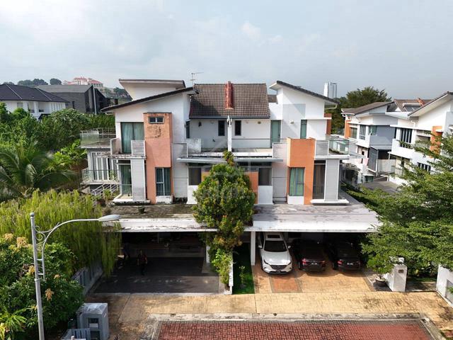 CORNER BUMI Lot with Pool Semi Detach House Bangi Lakehill Villas 1