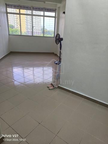 Taman Lembah Sungai Apartment 1