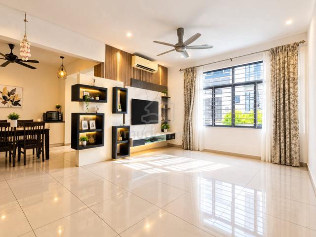 1.5sty Townhouse Park Villa Bandar Bukit Puchong 2 Near to Tesco 1