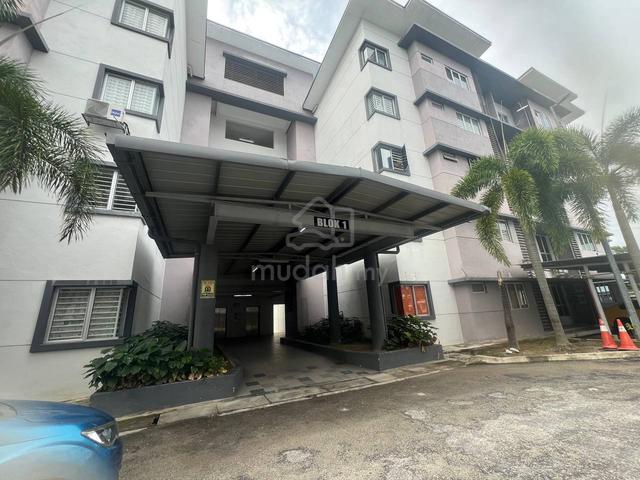 D'Camelia Court 1