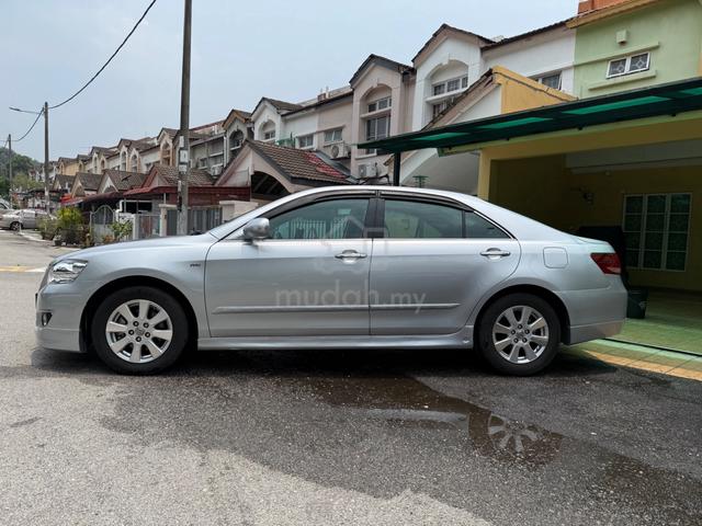 Toyota Camry 2.0G Auto - 3