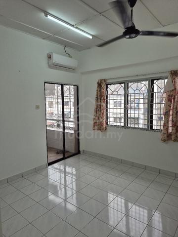 Taman Lembah Maju 600 Apartment 1