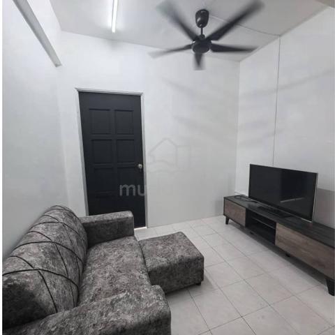 Bilik sewa Pangsapuri Indah Teluk Air Tawar 1