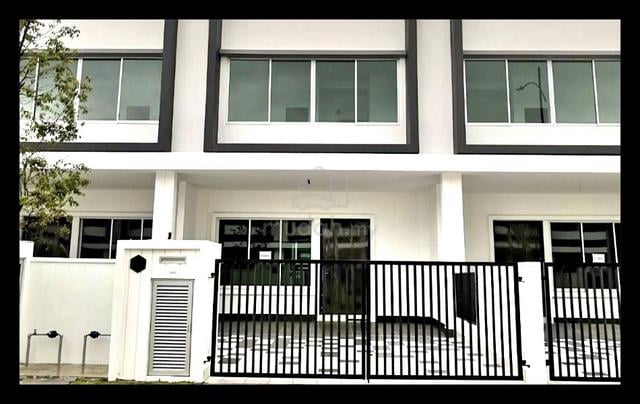 DEPOSIT FLEXIBLE🔥 STRATA TITLE 2 Storey Artisan Eco Forest Ebonylane 1