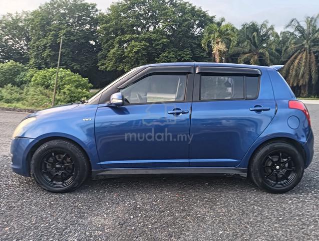 2012 Suzuki SWIFT 1.5 PREMIER (A) - 1