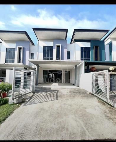 Kajang East Precinct 3, Semenyih 1