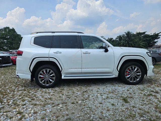 2023 Toyota LANDCRUISER 3.4 ZX LC300 (A)5ACar 2023 - 5