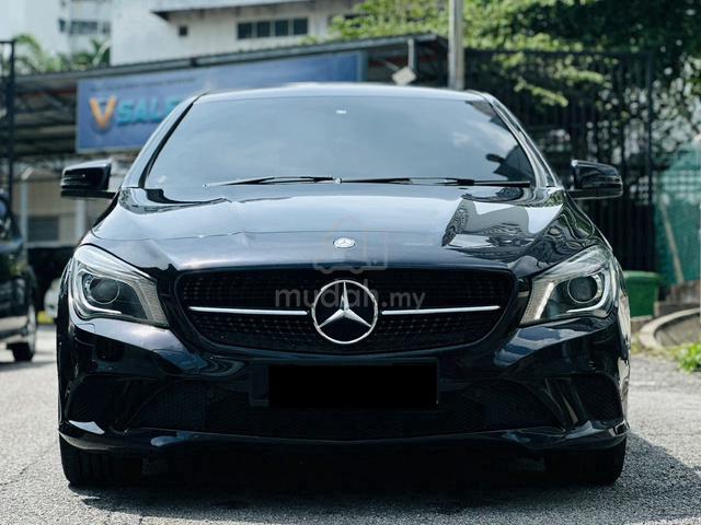 2015 Mercedes Benz CLA200 1.6 MIL 74K KM ONLY - 2