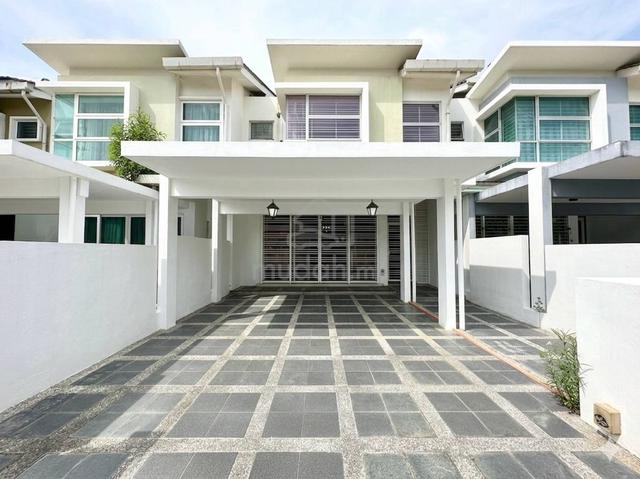 Freehold | Below Market Value | Spira Residence, Alam Impian 1
