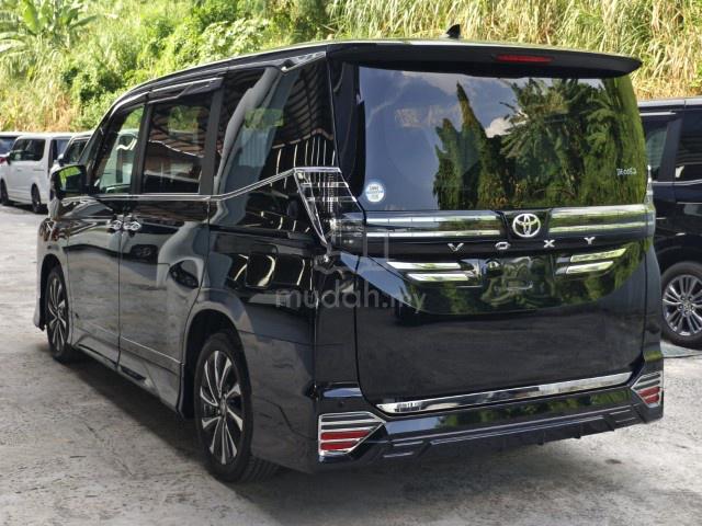 2022 Toyota VOXY 2.0 S-Z (A) - 2