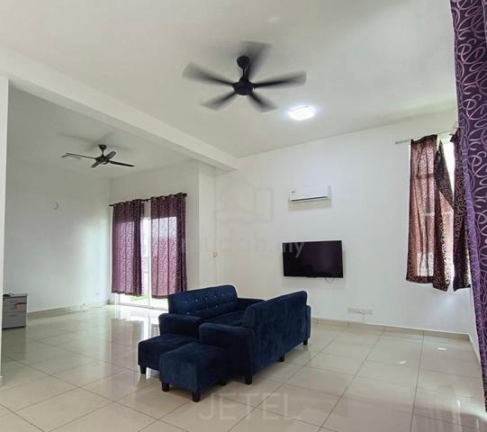 Partially Furnished 2 Sty Semi D Canary Garden Bandar Bestari Klang 1