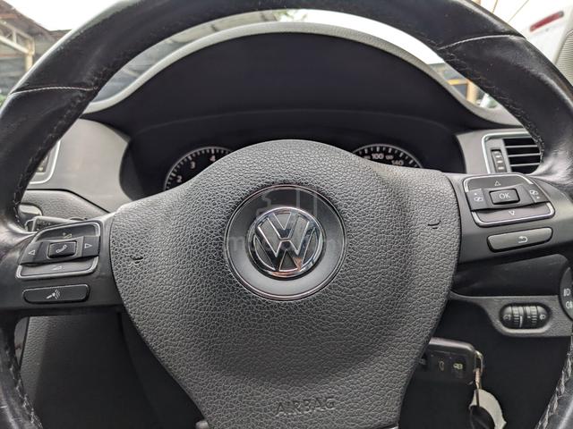 2015 Volkswagen JETTA 1.4 TSI (CKD) (A) - 5