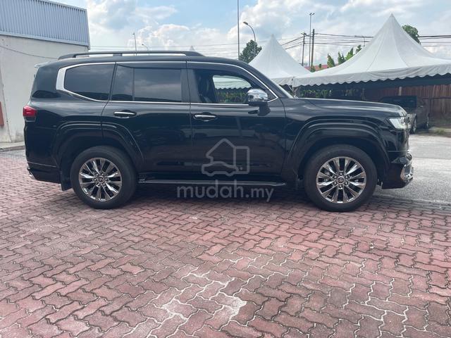 2023 Toyota LANDCRUISER 3.5 ZX (A) Black Interior - 5