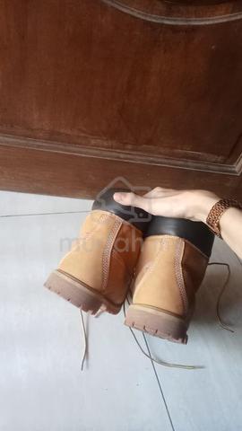 Carousel Image