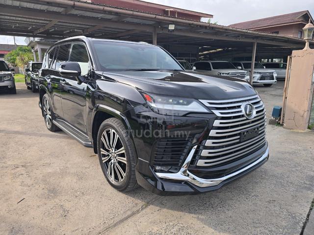 2023 Lexus LX600 with Modellista Bodykit 7 Seater - 2
