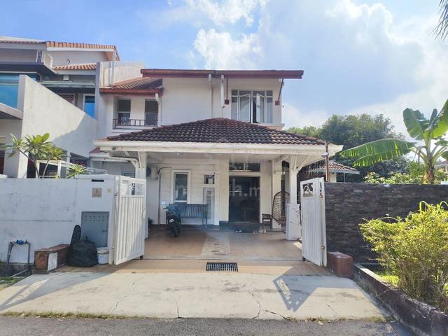 FREEHOLD‼️CORNER LOT 2 Storey Jalan Makyong, Bandar Bukit Raja, Klang 1