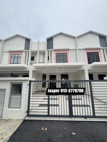 Forest heights Rahang McDonald Brand new Double sty house with aircon 1